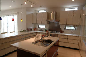 Kitchen2NgaiYurekJapanModelHome.JPG