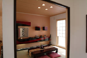 TatamiRoomNgaiYurekModelHomeJapan.JPG